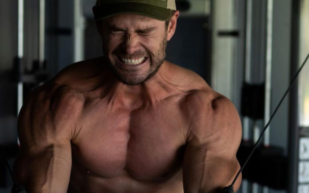 Here’s The Full-Body Medicine Ball Workout That Keeps Chris Hemsworth Jacked