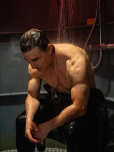 Tom Cruise Workout Routine