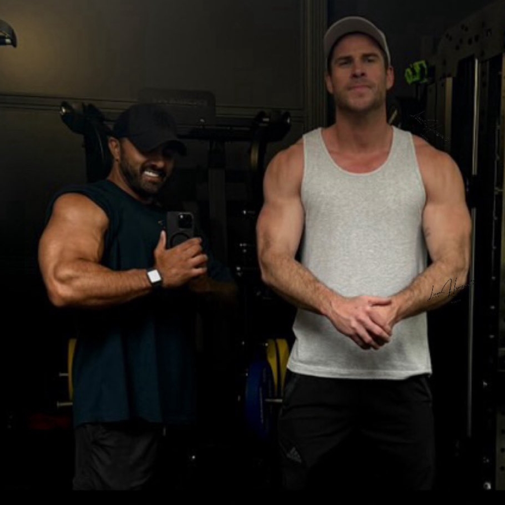 Liam Hemsworth Witcher workout