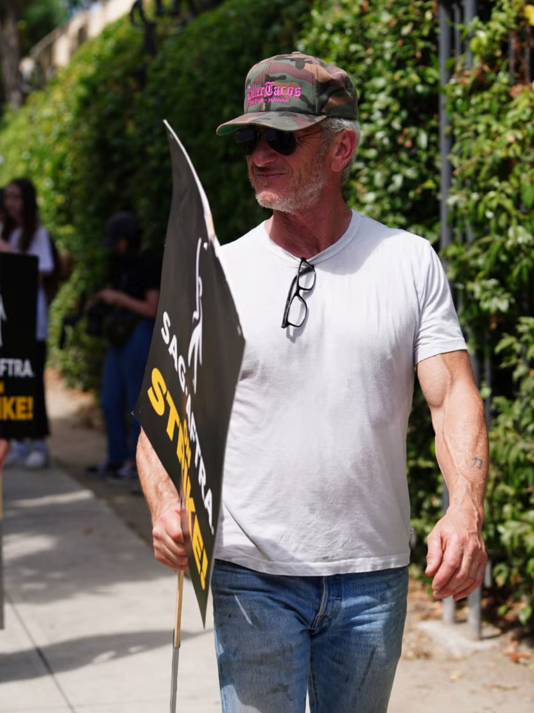 At 65, Sean Penn is still unbelievably jacked – this is how